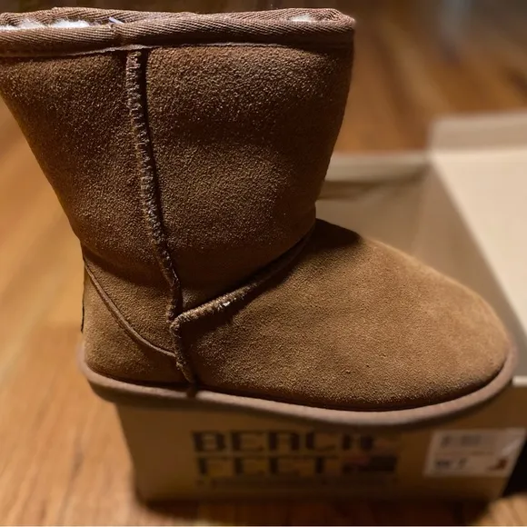 Australian Boots size 7 NWT