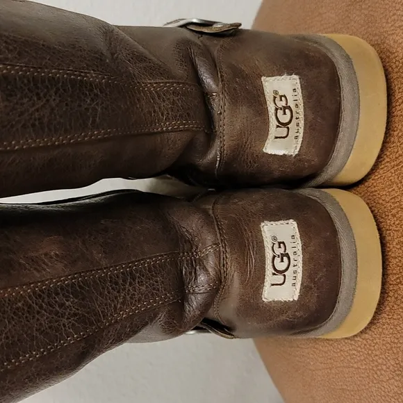 👢Authentic UGG Leather Boots
