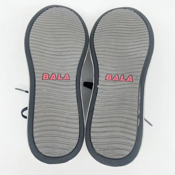 Bala 12’s Nocturnal Nurse Shoes. Size 8