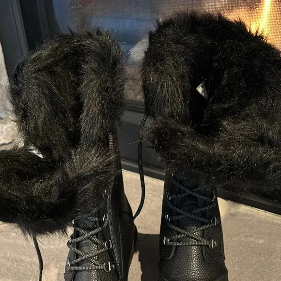 BEARPAW Dawn 11” tall Insulated Boots, Neverwet,sheepskin footbed,rugged sole