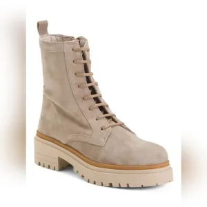BERTUCHI LADIES TAN SUEDE ANKLE BOOTS-NWOT-SIZE 9.5