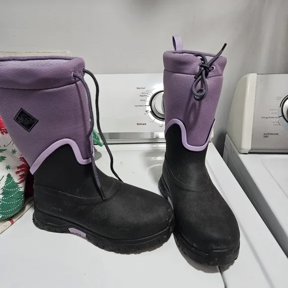 Big girls Muck Boots