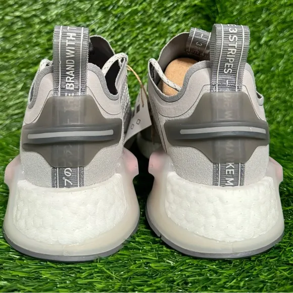 Big Kids Girls Adidas NMD_R1 Grey/White/Pink - GX9805