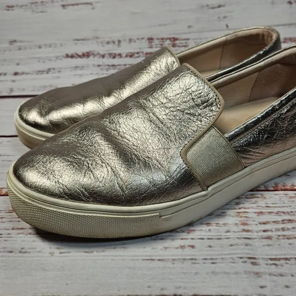 Birdies The Swift metallic gold sneakers