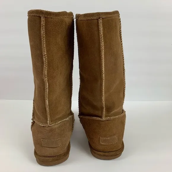 Bjorndal Carmel Colored Suede Sherpa Lined Boots UGG Style Size 8