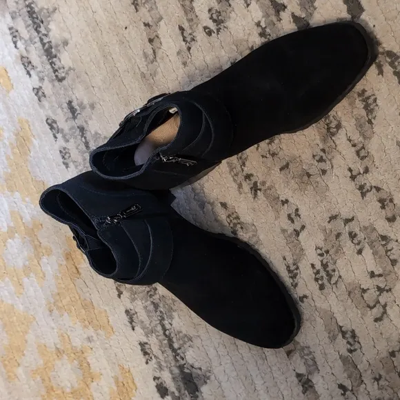 Blondo boots