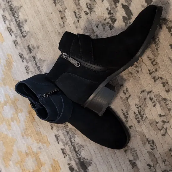 Blondo boots