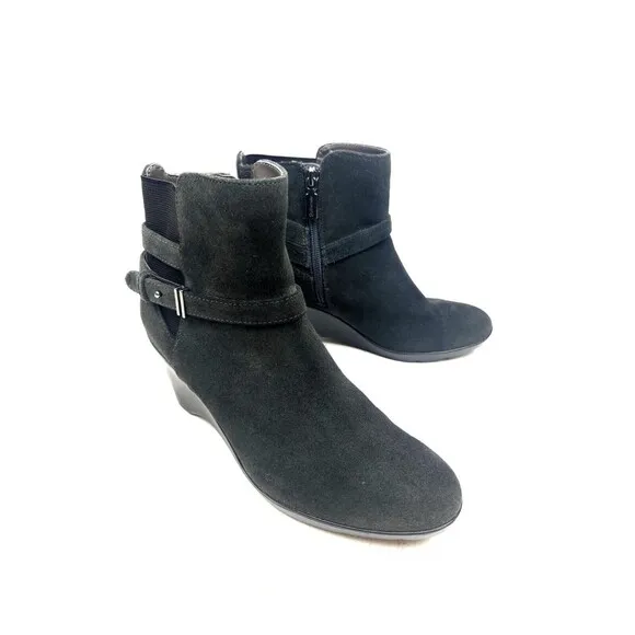 Blondo Lacey Size 7 M Wedge Waterproof Suede Ankle Boots Black Side Zip Bootie