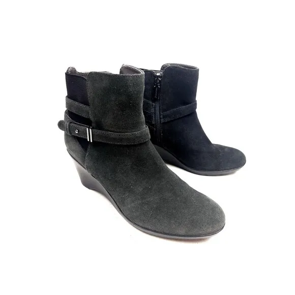 Blondo Lacey Size 7 M Wedge Waterproof Suede Ankle Boots Black Side Zip Bootie