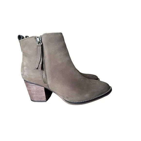 Blondo Waterproof Nubuck Ankle Boots Size 8 1/2
