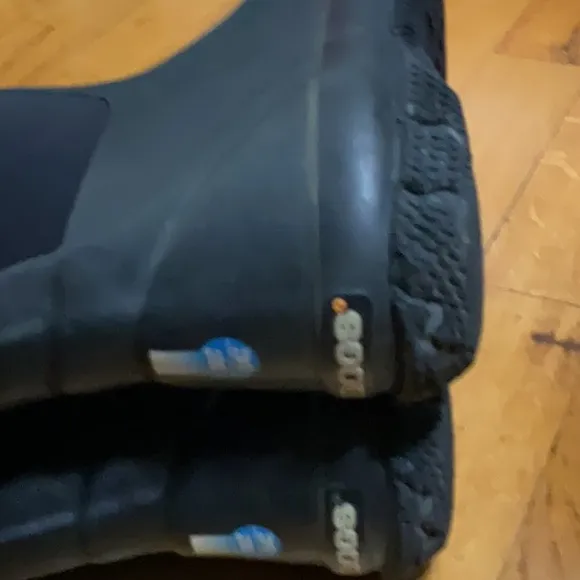 Bogs 11&quot; Classic High Rubber Boots for Kids all black youth 12