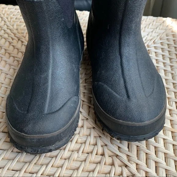 BOGS Classic high with handles kids winter snow boots high insulated Sz …