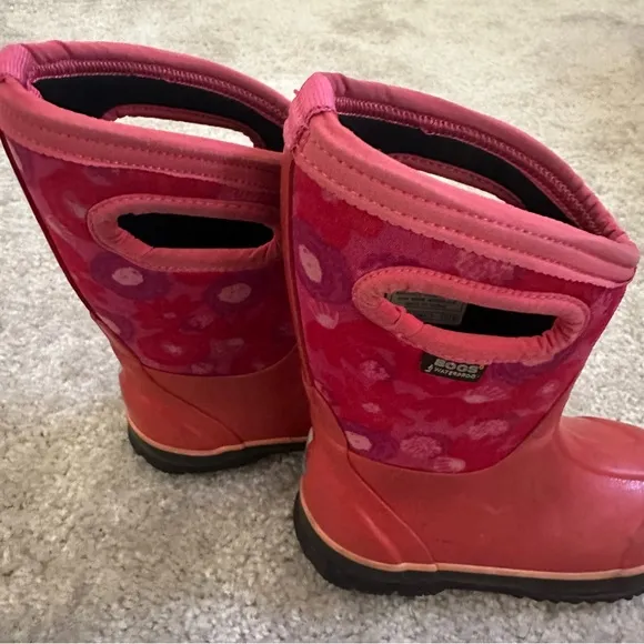 Bogs Classic Pink Red Rain &amp; Snow Boots Waterproof Insulated Little Kids size 9