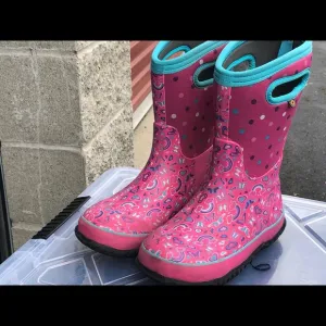 BOGS Classic Youth Girl's Pink Rainbow  Boots