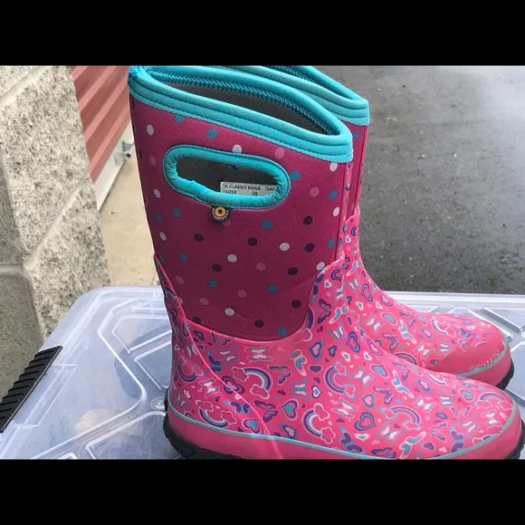 BOGS Classic Youth Girl's Pink Rainbow  Boots