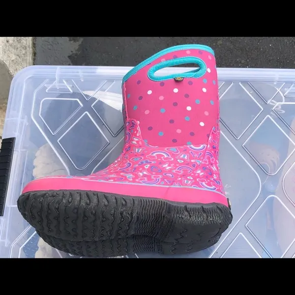 BOGS Classic Youth Girl's Pink Rainbow  Boots