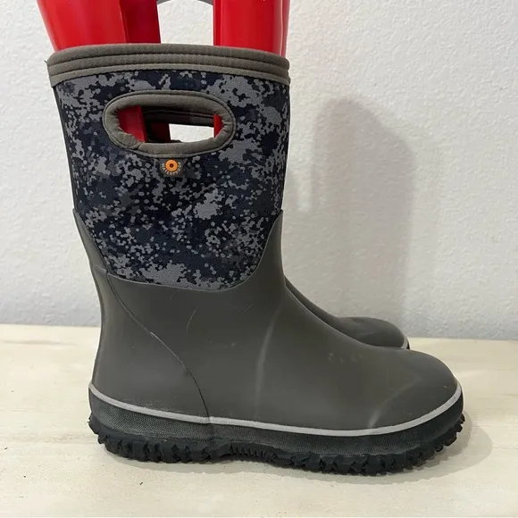 Bogs Grey Camo Waterproof Boots Size 4