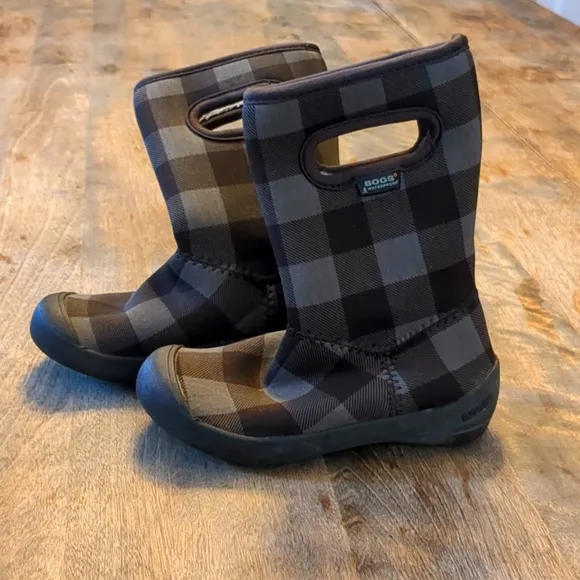 Bogs K Summit Brown Buffalo Plaid