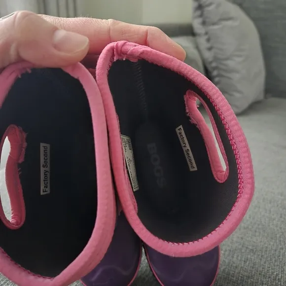 Bogs Kids Boots in Purple and Pink size 2