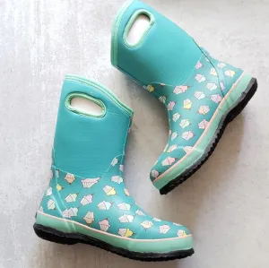 BOGS Kids Girls Boots Sz 6 Rain Winter Snow Play Cupcake Design Waterproof