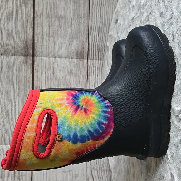 BOGS Tye-Dye Winter Boots, Kids Size 13, Great Condition