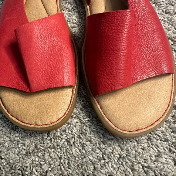 Born Inlet Sandals 11 red slingback leather back strap nautical comfy casual