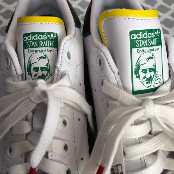 Boys Adidas Stan Smith Sneakers Kicks Tennis Shoes Footwear Sportswear White NWT