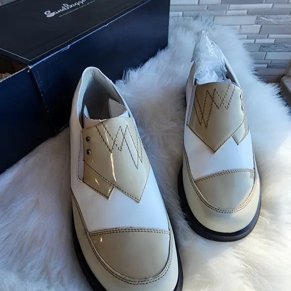 Brand New Never Worn Golf Shoes