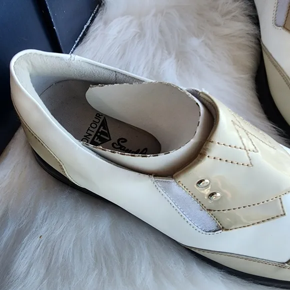 Brand New Never Worn Golf Shoes