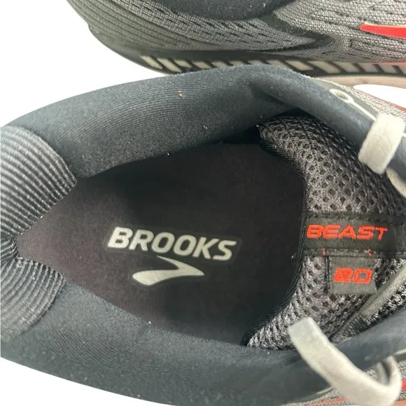 Brooks Beast '20 Running Shoes Black/gray/Red Mens 14 Wide 2E Athletic Training