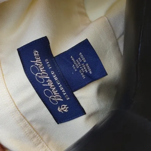 BROOKS BROTHERS PURE Supima® COTTON DRESS SHIRT (MONGRAMED)
