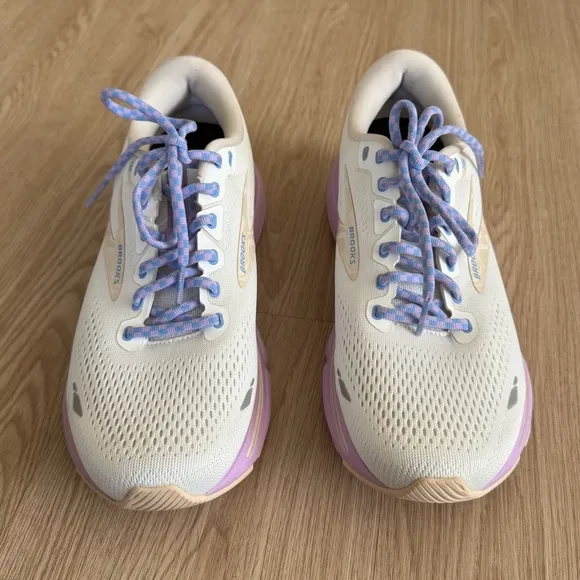 Brooks ghost 15 athletic comfort running tennis shoes new