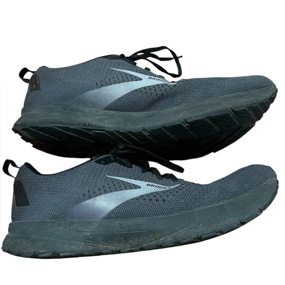 Brooks Men's Revel 4 Running Shoes Size 11