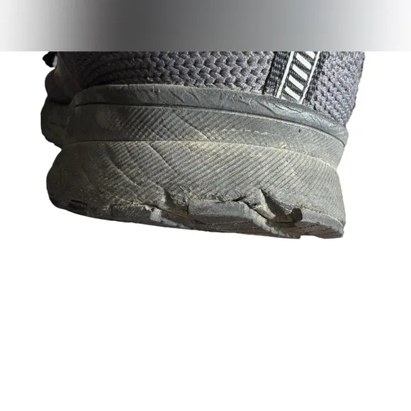 Brooks Men's Revel 4 Running Shoes Size 11