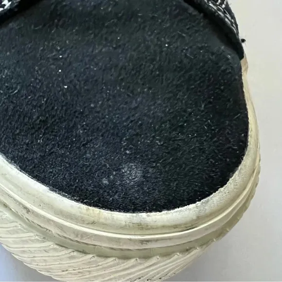 CARIUMA Catiba Pro Low Black White Skater Shoe Size 7.5 Men ( 9 Women)