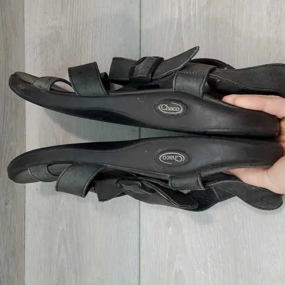 Chaco Mens Leather Outdoor Hiking Sandals shoes sz 12
