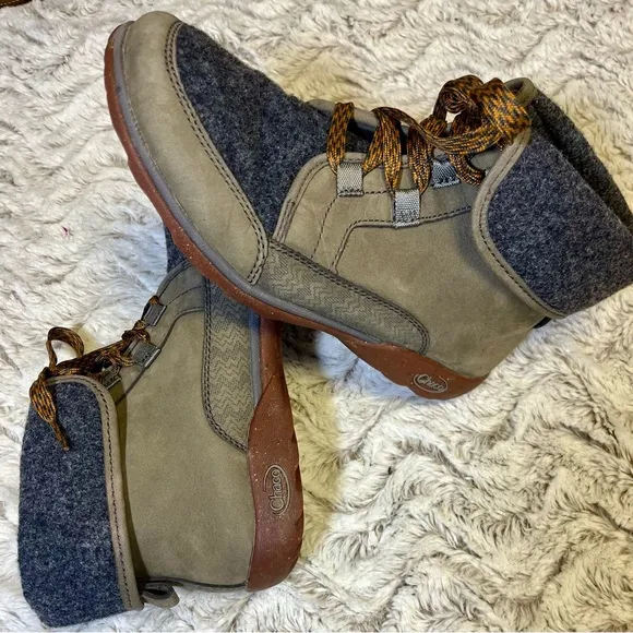 CHACO Waterproof Leather Barbary Boots Lace Up Outdoor Rain Winter Size 8.5