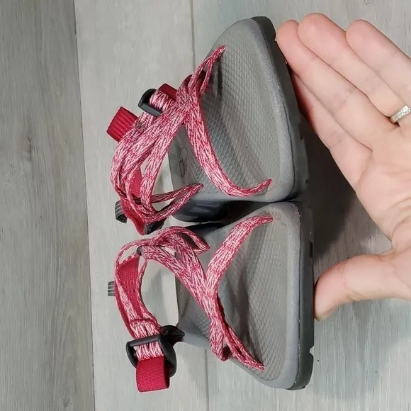 Chaco Women Youth Comfort Sandals Flats Outdoor Hiking sandals shoes sz 4