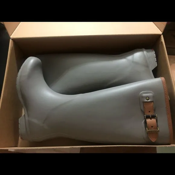 Chooka rain boots size 5