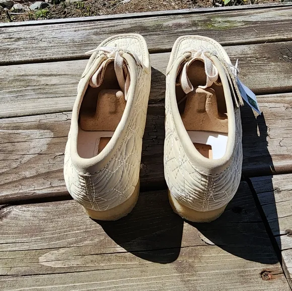 Clarks Men's Cream Quilted Shoes
