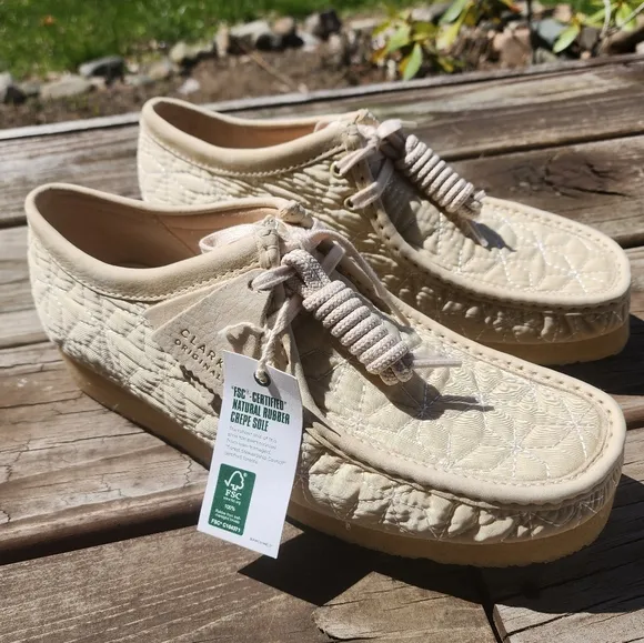 Clarks Men's Cream Quilted Shoes