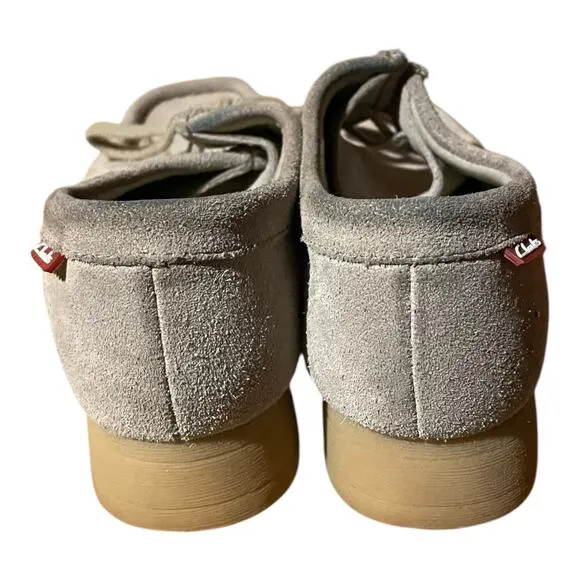 Clarks Womens Wallabees Originals Wheat Size 8.5