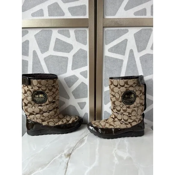 Coach Jordy Snow Boots Insulated Quilted Mid Calf 8 B Logo Flat