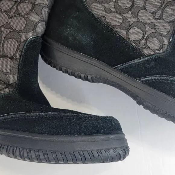 Coach Sherman Winter Boots Fleece Lined Black Suede Logo Print Booties US 9.5