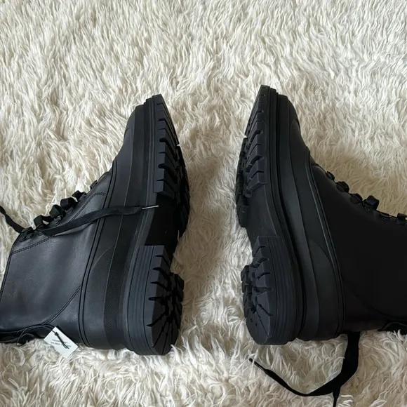 Cole Haan Stratton Shroud Waterproof boots