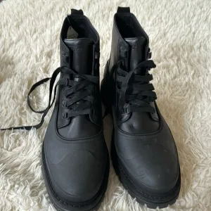 Cole Haan Stratton Shroud Waterproof boots