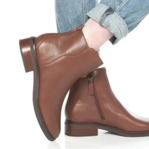 Cole Haan Women’s River Chelsea Leather Waterproof Bootie NWT Brown Size 5.5