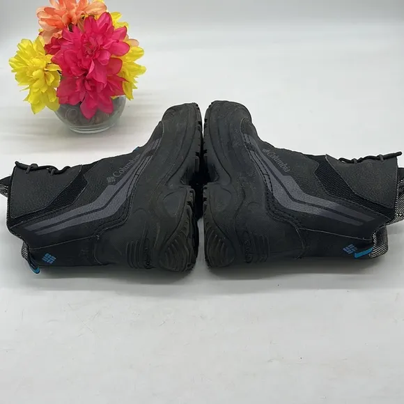 Columbia Black Bugaboo Winter Boots Size 5. WRB2530A