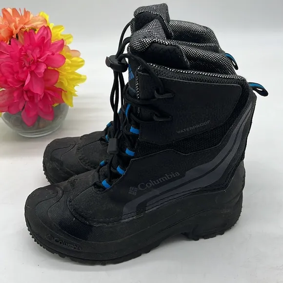 Columbia Black Bugaboo Winter Boots Size 5. WRB2530A