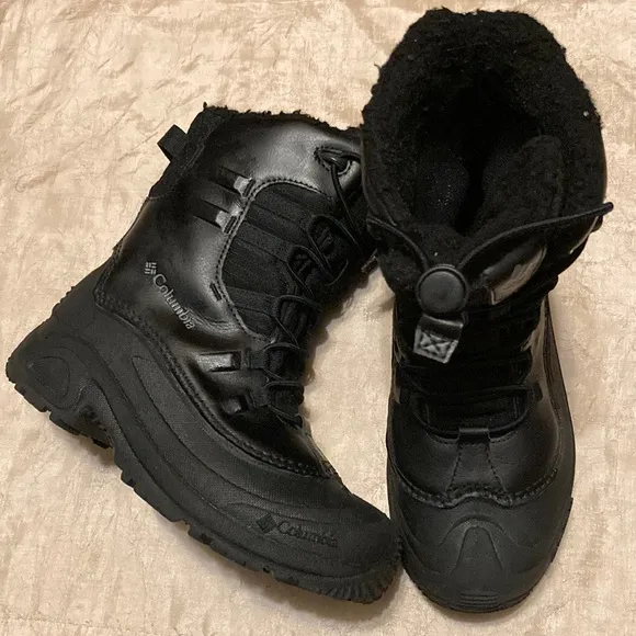 Columbia Bugaboot Celsius black omniheat waterpoof winter snow boots